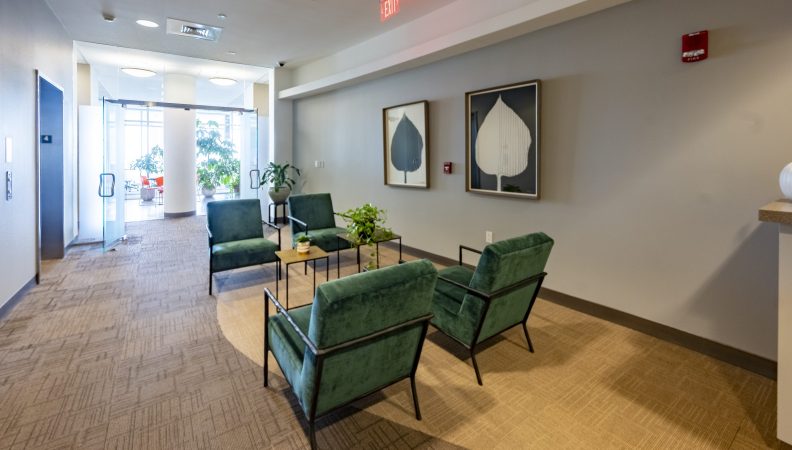 M2 Enclave Suite 428 05